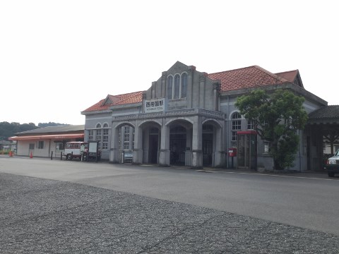 ＜ＪＲ西岩国駅駅舎＞画像